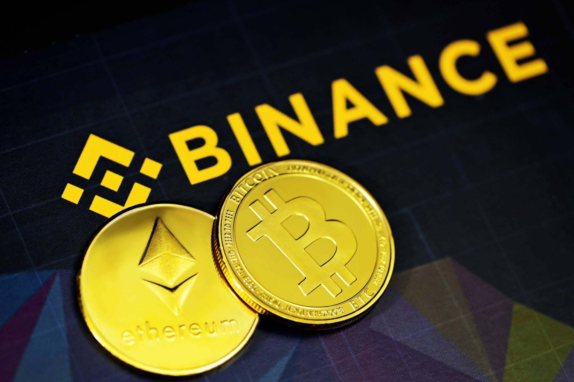 Binance crypto exchange announces new partnerships.